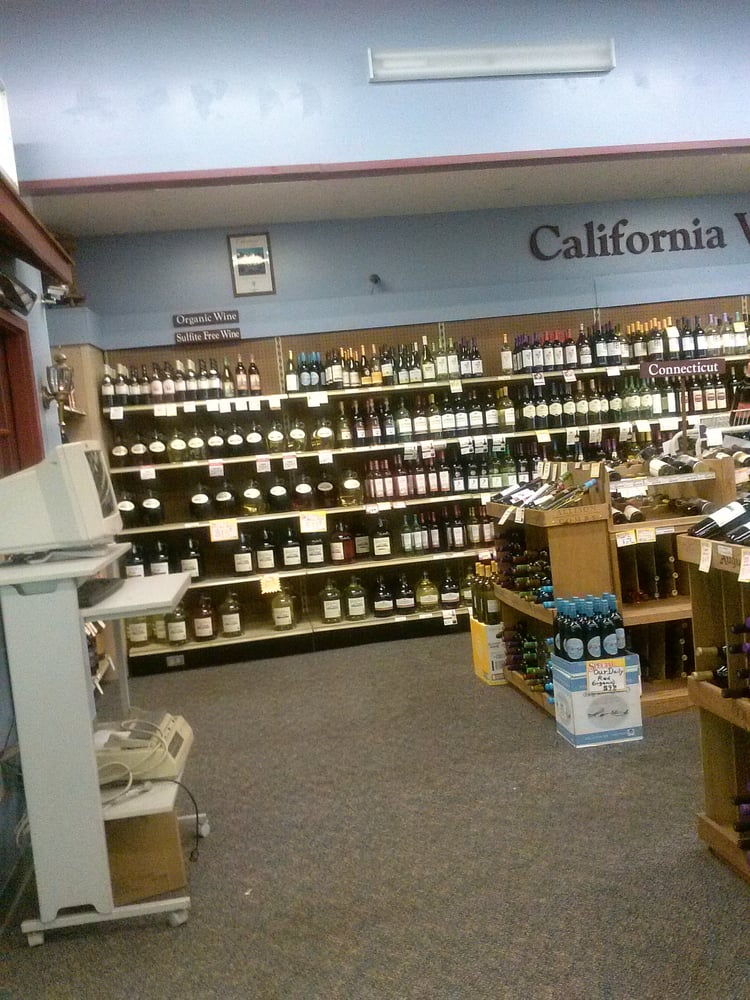 WINDSOR CENTER FINE WINES AND LIQUORS Updated October 2024 146