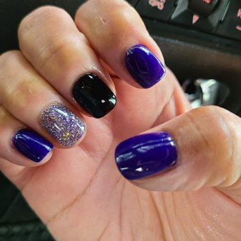 Blooming Nails and Spa - ANn did an AWESOME job on my nails...she knows I like sparkly and ring finger is on point with a mixture of 2 SNS colors..LOVE IT!! - Waxing Near Me - Glendale, Arizona Blooming Nails and Spa - ANn did an AWESOME job on my nails...she knows I like sparkly and ring finger is on point with a mixture of 2 SNS colors..LOVE IT!! - Waxing Near Me - Glendale, Arizona