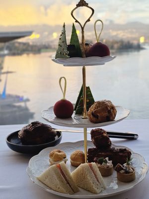 Five Sails Restaurant by null