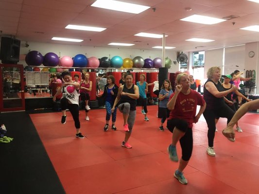 Ladies Workout Express 3924 Merrick Rd Seaford Ny Health Clubs Gyms Mapquest