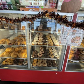BoSa Donuts - Average donuts - Coffee & Tea Near Me - Surprise, Arizona