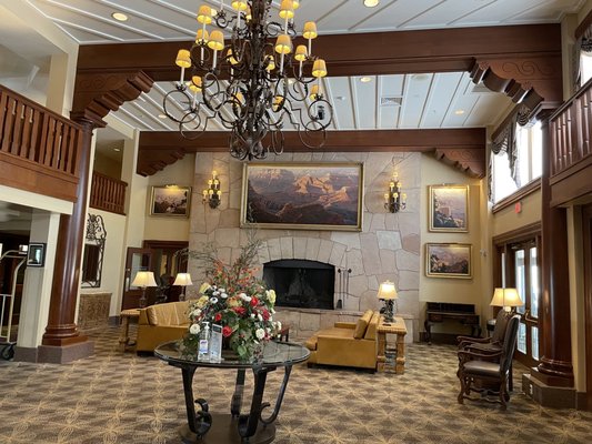 Grand Canyon Railway & Hotel by null