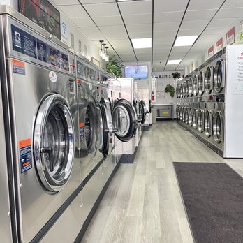 Grime busters Coin Op Laundry - Laundry area - Laundromat Near Me - Littleton, Colorado Grime busters Coin Op Laundry - Laundry area - Laundromat Near Me - Littleton, Colorado