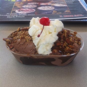 Braum's Ice Cream and Dairy Store - Ice Cream & Frozen Yogurt Near Me - Tulsa, Oklahoma Braum's Ice Cream and Dairy Store - Ice Cream & Frozen Yogurt Near Me - Tulsa, Oklahoma