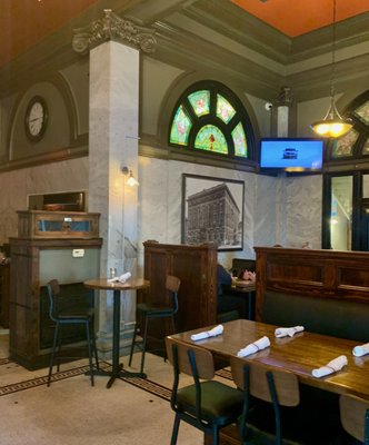 South Kitchen + Bar by null