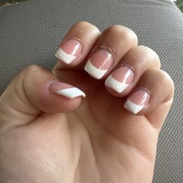 nails