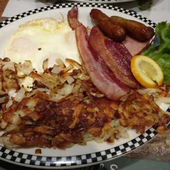 Black Bear Diner - The Grizz - Diners Near Me - Colma, California Black Bear Diner - The Grizz - Diners Near Me - Colma, California