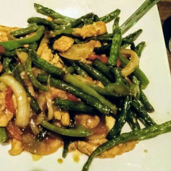 Pho Show - Szechuan chicken and string beans - Vietnamese Near Me - Culver City, California