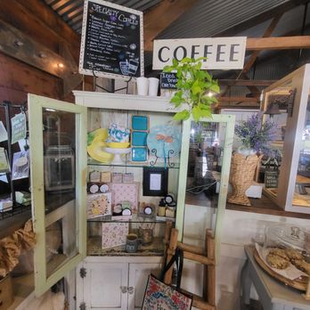 Bloomingcamp Ranch Bake Shop - Bakeries Near Me - Oakdale, California