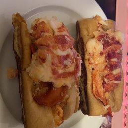 Bar Harbor Connecticut Lobster roll x2 Bar Harbor Connecticut Lobster roll x2