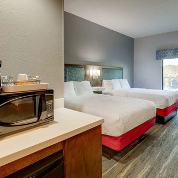 Hampton Inn Moultrie - Guest room - Hotels Near Me - Moultrie, Georgia