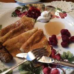 Cambridge Bed & Breakfast - Swedish pancakes with lingonberry jam, whipped cream, maple syrup and fresh raspberries from the farm!