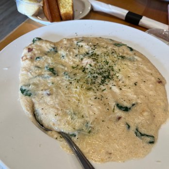 Pacific Southern - Shrimp n grits w/cornbread - Southern Near Me - Tacoma, Washington Pacific Southern - Shrimp n grits w/cornbread - Southern Near Me - Tacoma, Washington