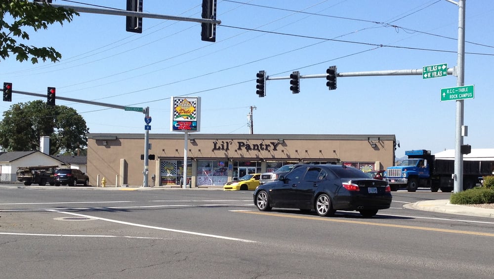 LIL’ PANTRY AND DELI Updated October 2024 5017 Table Rock Rd, Central Point, Oregon Delis