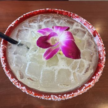 La Villa Grill & Bar - Margarita - Mexican Near Me - Portland, Oregon