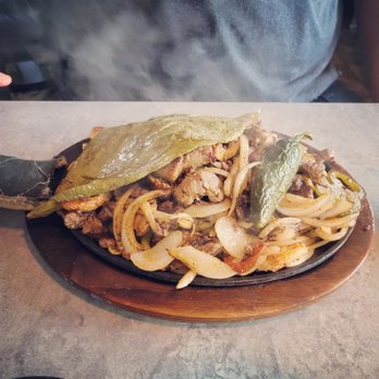 3 Tequilas - La Reyna de Las Fajitas - Mexican Near Me - Edmond, Oklahoma