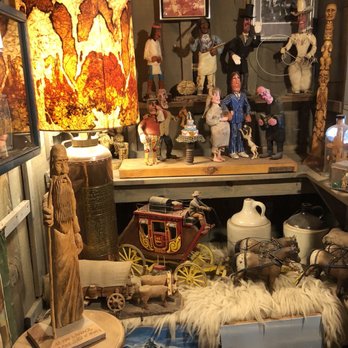 Tinkertown Museum - Museums Near Me - Sandia Park, New Mexico