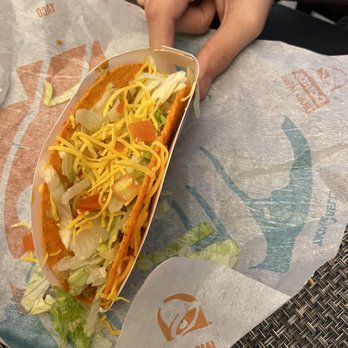 Taco Bell - Can't see any sour cream here - Fast Food Near Me - Las Vegas, Nevada Taco Bell - Can't see any sour cream here - Fast Food Near Me - Las Vegas, Nevada