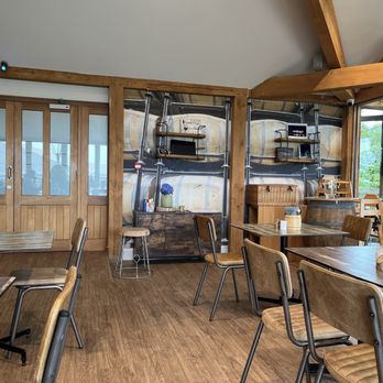 La Mare Vineyards - Great service and clean - Jersey, JSY