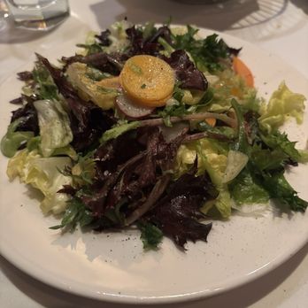 The Capital Grille - Field Greens Salad - Steakhouses Near Me - Charlotte, North Carolina The Capital Grille - Field Greens Salad - Steakhouses Near Me - Charlotte, North Carolina