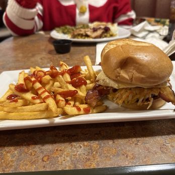 Perkins Restaurant & Bakery - Bakeries Near Me - Peoria, Illinois