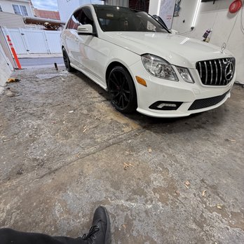 Blanco's Window Tint - Car Window Tinting Near Me - Philadelphia, Pennsylvania Blanco's Window Tint - Car Window Tinting Near Me - Philadelphia, Pennsylvania