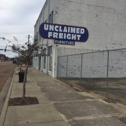 Unclaimed Freight - Cool shop and the surprise was the chair!