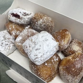 Parlor Doughnuts - Minis - Donuts Near Me - Orlando, Florida Parlor Doughnuts - Minis - Donuts Near Me - Orlando, Florida