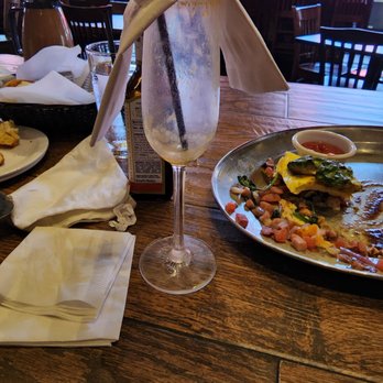 Saddle Ranch - waited 15 min for a mimosa - Steakhouses Near Me - Orange, California Saddle Ranch - waited 15 min for a mimosa - Steakhouses Near Me - Orange, California