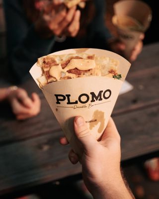 Plomo Quesadillas: Henderson Ave by null