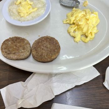 Jacinto City Cafe - Eggs, grits and sausage - Breakfast & Brunch Near Me - Jacinto City, Texas Jacinto City Cafe - Eggs, grits and sausage - Breakfast & Brunch Near Me - Jacinto City, Texas