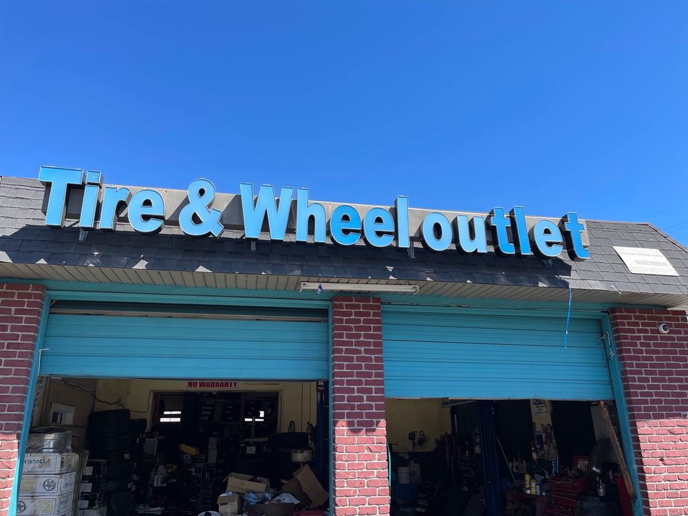 TIRE AND WHEEL SOURCE Updated March 2024 22 Photos & 40 Reviews