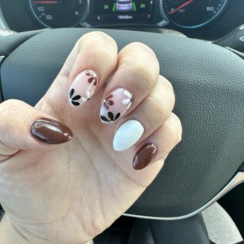 Rainbow Nail & Spa - Nail Salons Near Me - Wallingford, Connecticut Rainbow Nail & Spa - Nail Salons Near Me - Wallingford, Connecticut