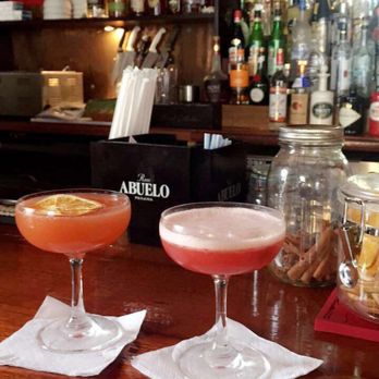Aqui Se Puede - Buenos Dias and Uva Plane - Cocktail Bars Near Me - San Juan, Puerto Rico