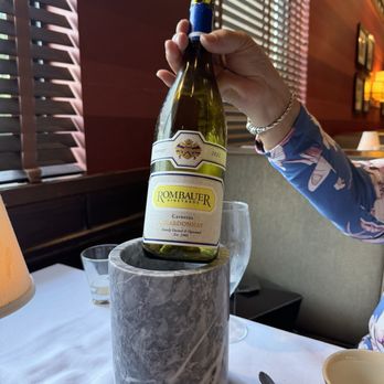 Porter's Steakhouse - Chardonnay - Steakhouses Near Me - Collinsville, Illinois Porter's Steakhouse - Chardonnay - Steakhouses Near Me - Collinsville, Illinois