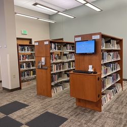 Oak Creek Public Library
