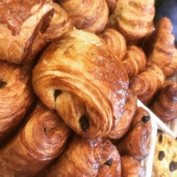 Pascal on Beverly - Pain au chocolat