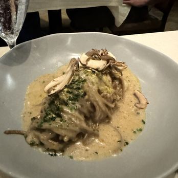 Nine-Ten - Cacio E Pepe my fave - Bars Near Me - La Jolla, California