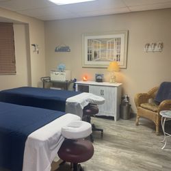 A Unique Touch Massage