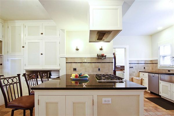 The Leonard At Logan House by null