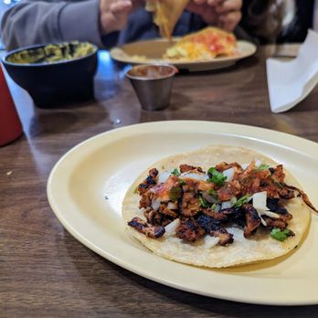 Ruben's Grill - Taco al pastor - Mexican Near Me - Albuquerque, New Mexico
