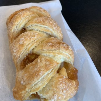 Java U - Apple strudel - Coffee & Tea Near Me - Montreal, Quebec Java U - Apple strudel - Coffee & Tea Near Me - Montreal, Quebec
