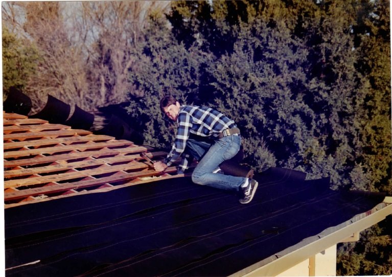 Slide of Brazil Quality Construction Roofing & Solar