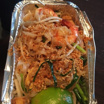 Pâtes Thaï - Pad thaï crevettes : 9€ ( a emporter) - Thai Near Me - Paris, 75