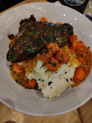 Dead End Drinks by null