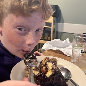 Jebby's on 17 - Amazing brownie sundae - Sports Bars Near Me - Hampstead, North Carolina Jebby's on 17 - Amazing brownie sundae - Sports Bars Near Me - Hampstead, North Carolina