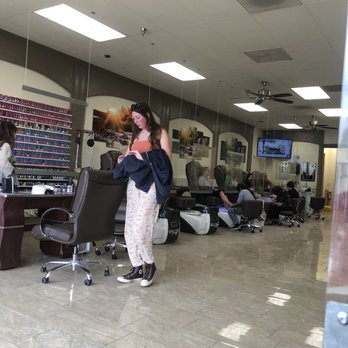 TT Nails & Spa - Nail Salons Near Me - Temecula, California