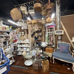 Cooper's Vintage Village