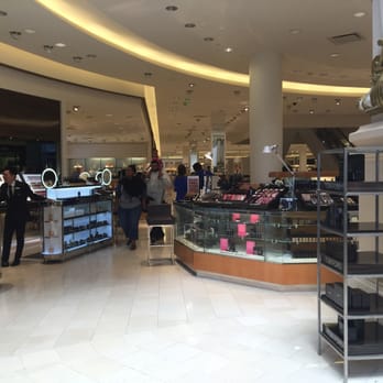 Neiman Marcus - Department Stores Near Me - San Francisco, California