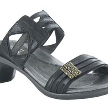 Foot Solutions McAllen - The metal on the front of this shoe moves to change the style - Shoe Stores Near Me - Mcallen, Texas Foot Solutions McAllen - The metal on the front of this shoe moves to change the style - Shoe Stores Near Me - Mcallen, Texas